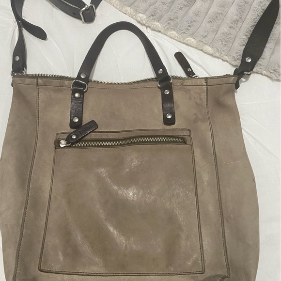 Handbags - M0851 leather crossbody bag